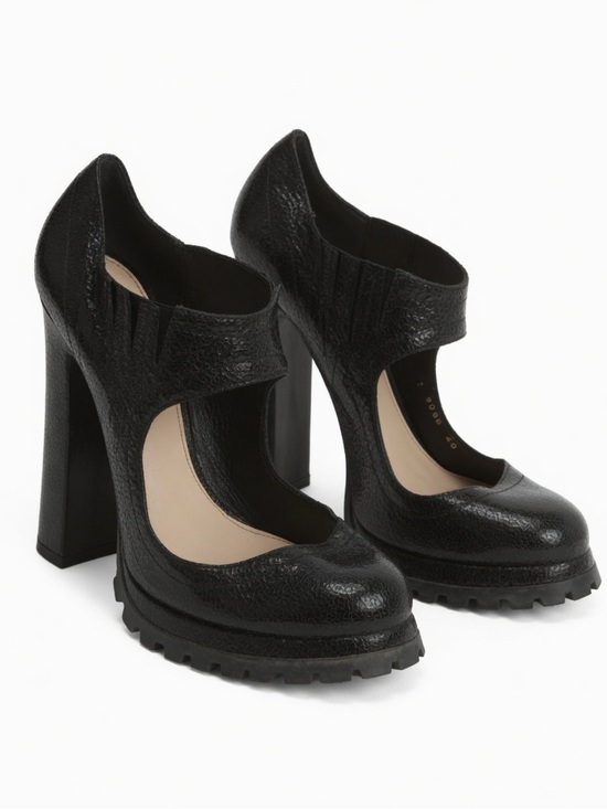 Prada Shoes - Vintage PRADA Circa 1990’s Black Leather Mary Jane Platform Pumps!
Never Worn!!